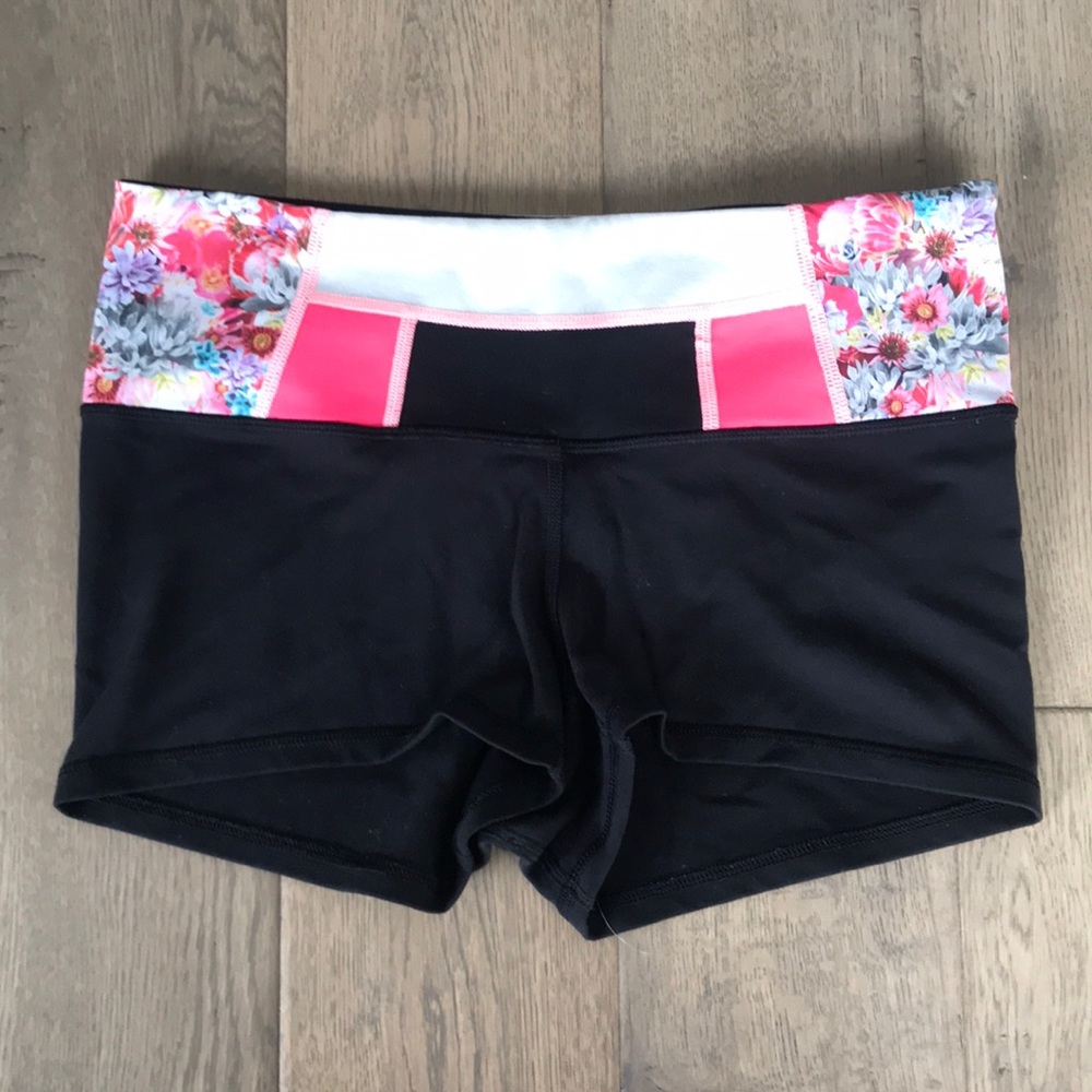 Size 4 Reversible Lululemon Spandex